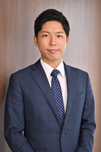 弁護士　杉本　健太郎